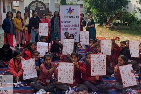 एल्डा फाउंडेशन द्वारा निजी स्कूल में महावारी जागरूक अभियान चलाया गया एल्डा फाउंडेशन द्वारा निजी स्कूल में महावारी जागरूक अभियान चलाया गया
